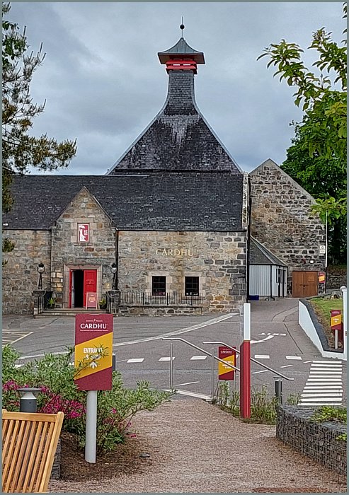 Cardhu Brennerei